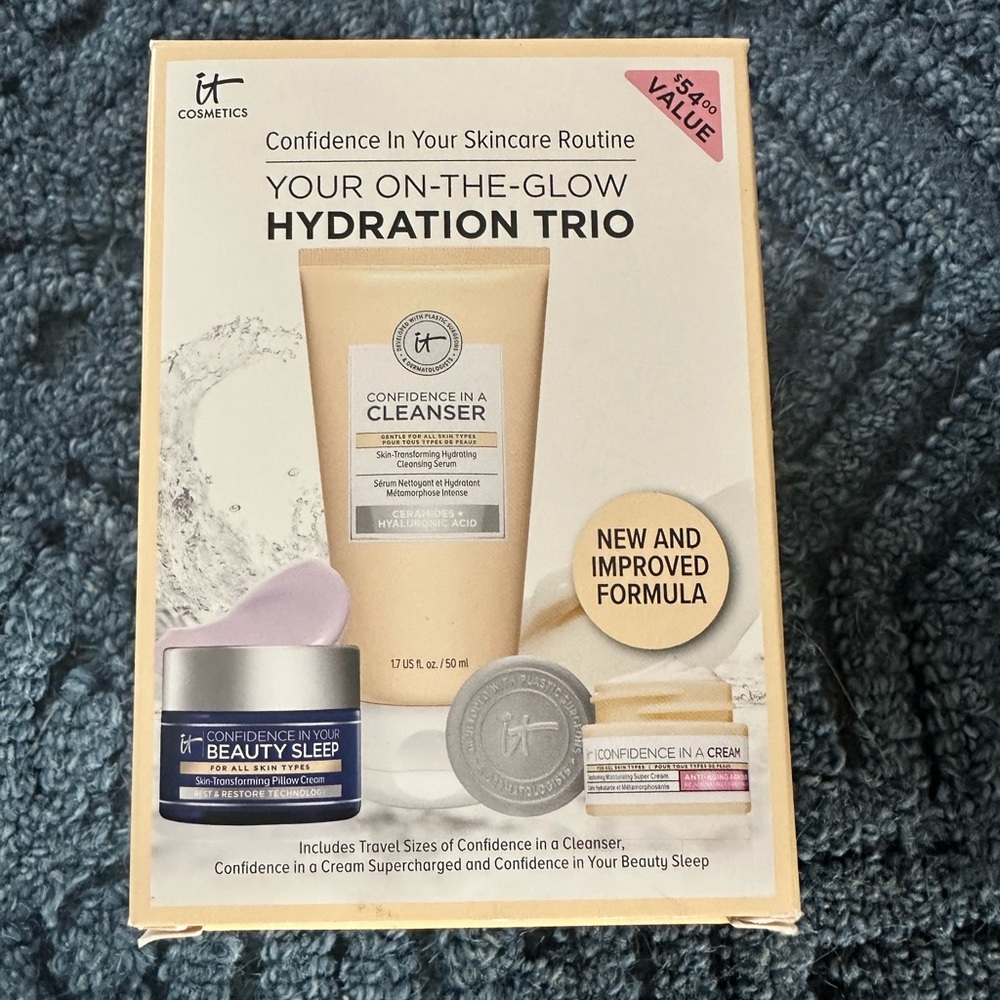 It Cosmetics Hydration Trio